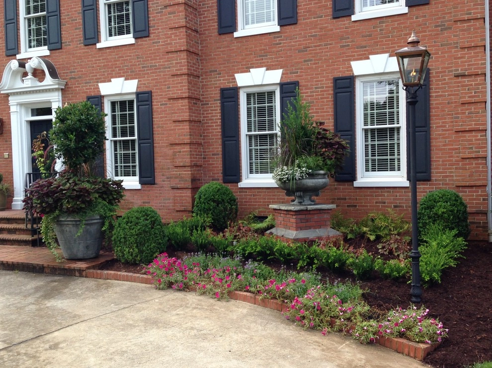 Urns and Outdoor decor by Graham Kimak Landscape Designs - Photo 27
