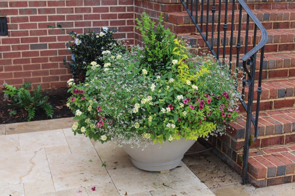Urns and Outdoor decor by Graham Kimak Landscape Designs - Photo 16