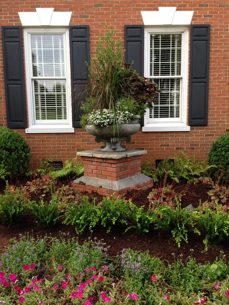 Urns and Outdoor decor by Graham Kimak Landscape Designs - Photo 31