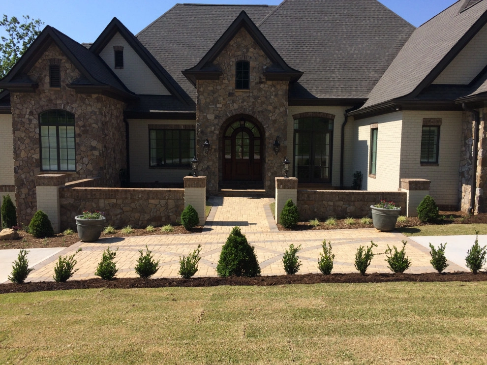 Front Entryways by Graham Kimak Landscape Designs - Photo 3