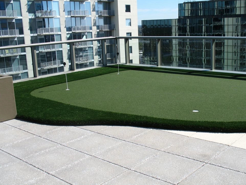 Putting Greens by Graham Kimak Landscape Designs - Photo 3