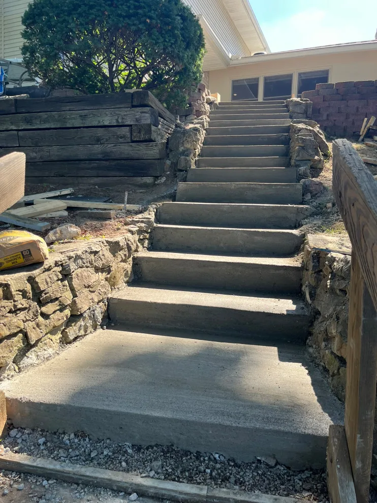 Modifiable Dock, Steps, and Patio at Lake Waukomis, MO by Elite One, Inc. - Photo 6