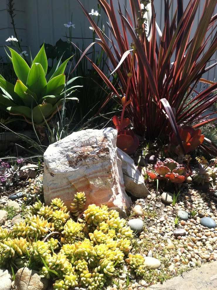 Landscape Gallery by Gravel And Green - Photo 13