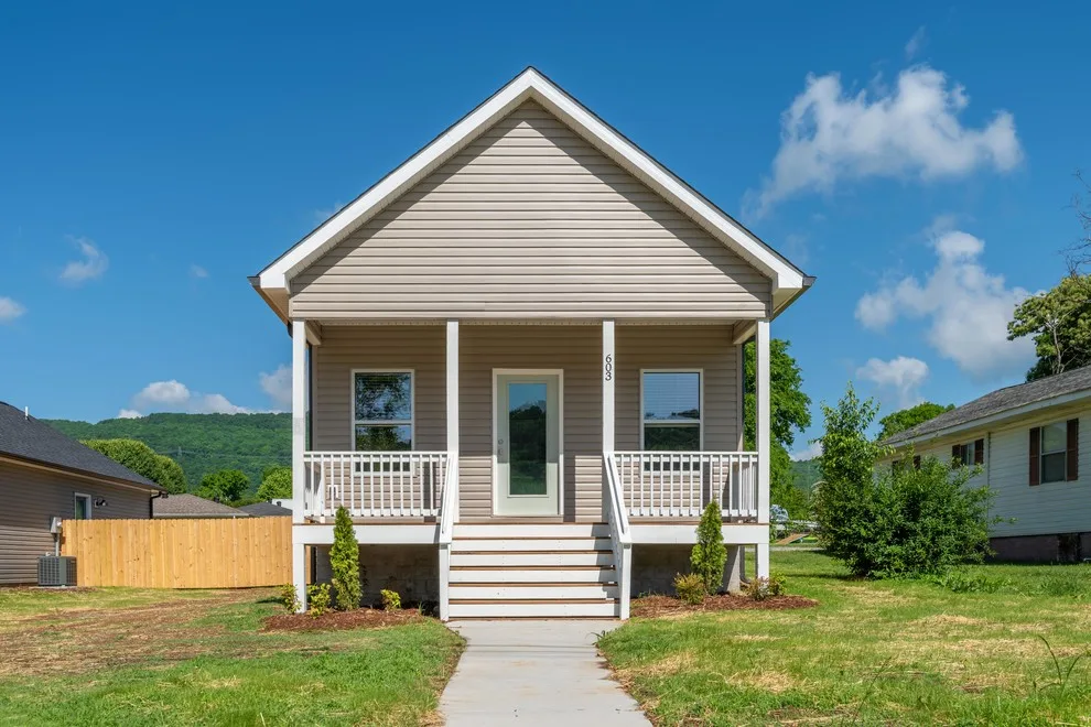 Budget-Friendly Shotgun Home by EPG Homes, LLC - Photo 3