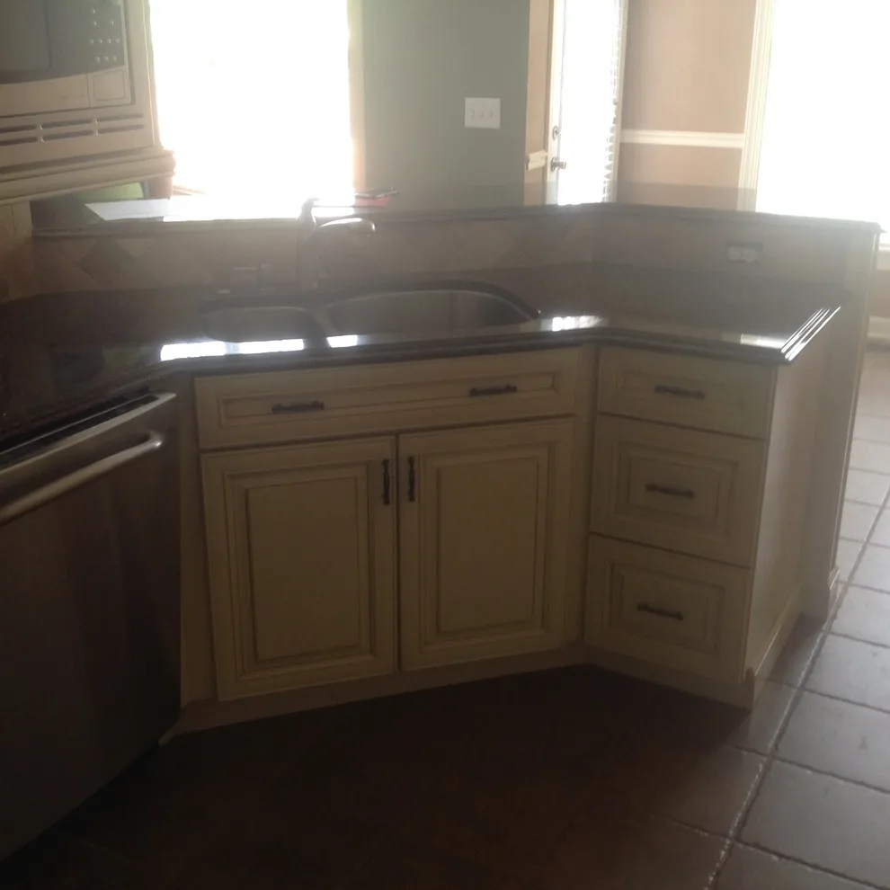 Franklin, TN Kitchen Renovation Project by Down Home Renovations - Photo 2