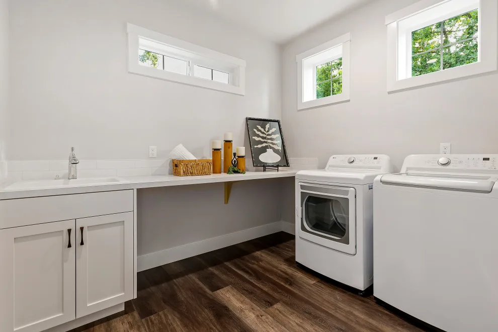 Albion Avenue by Acadia Building Company - Photo 8