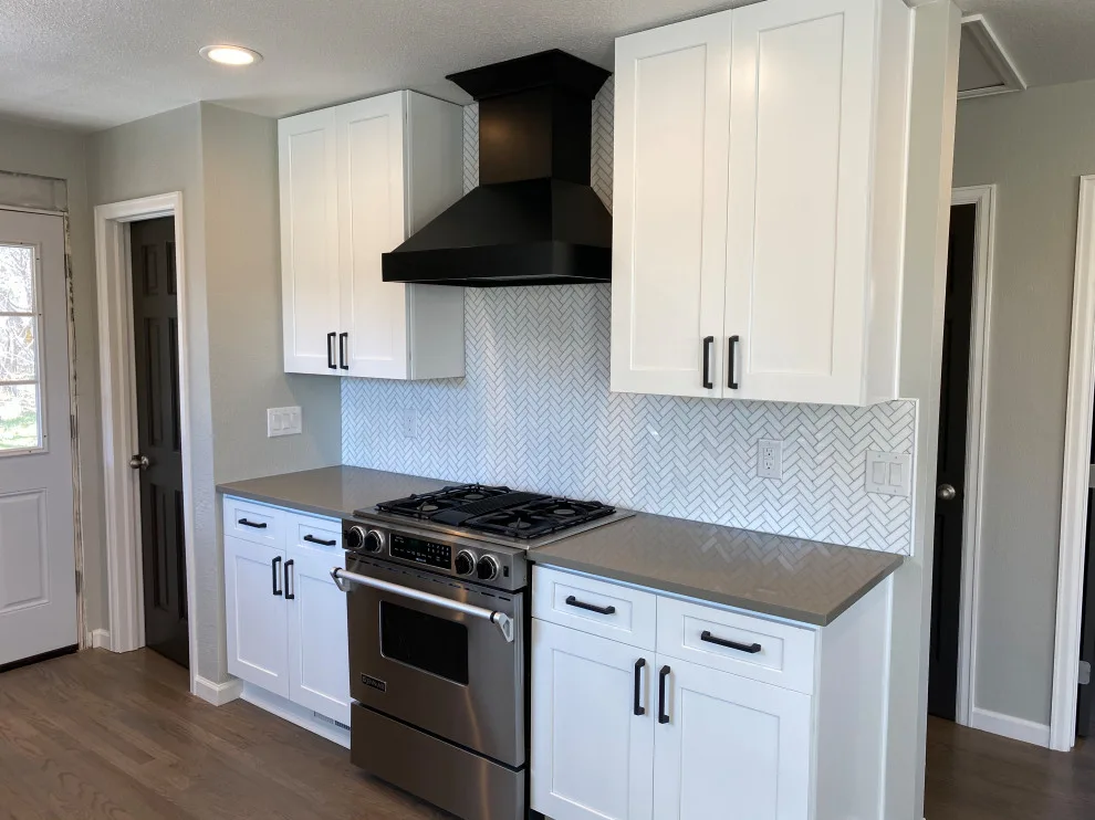 Albrecht Kitchen Renovation by Prestige Home Renovations - Photo 4