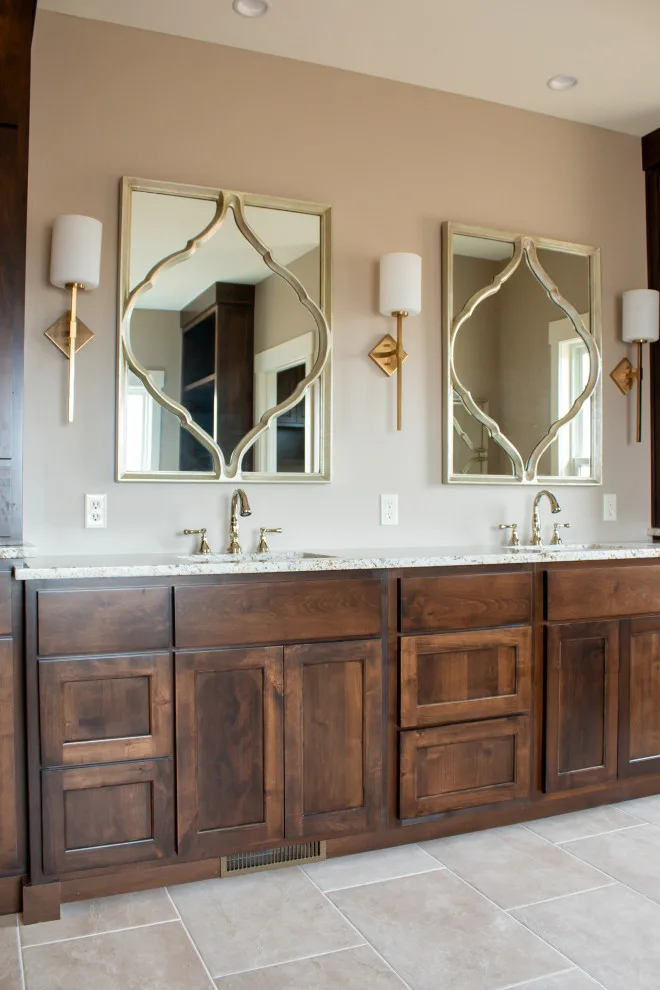 Albright Classic Residence - Bedroom & Bathroom by Robbins Construction - Photo 14