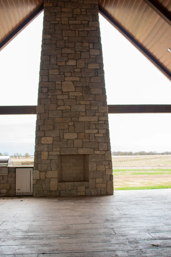Robbins Construction - Photo 11