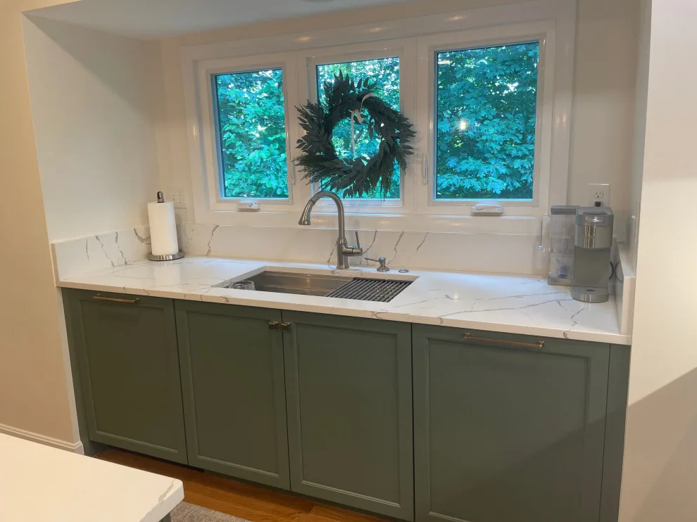 Beverly Thomas LLC - Photo 9