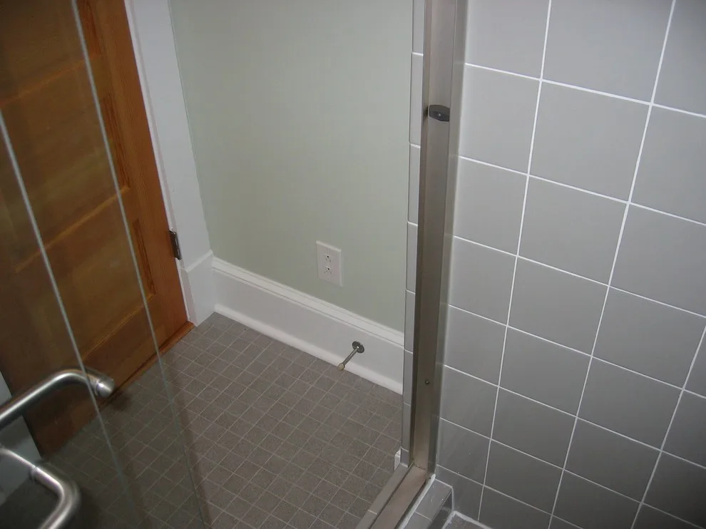 Alexandria Street East Bath by Beverly Thomas LLC - Photo 13