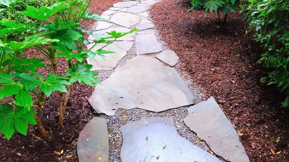 New look to old landscape by Green Grass Landscape Contractors - Photo 5