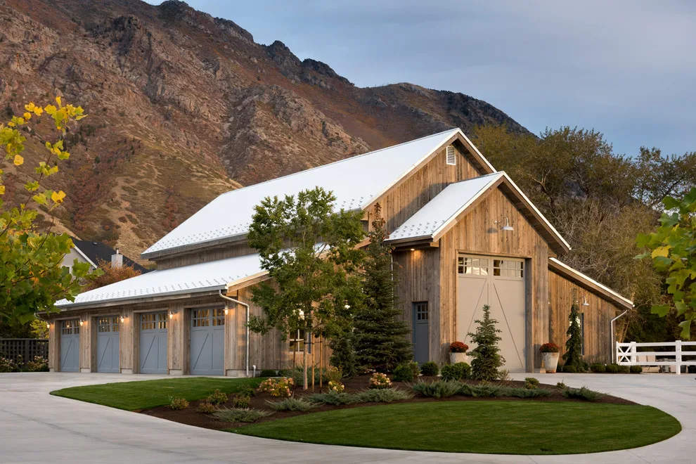 Mountain Sophistication by Quilter Construction & Remodeling - Photo 32