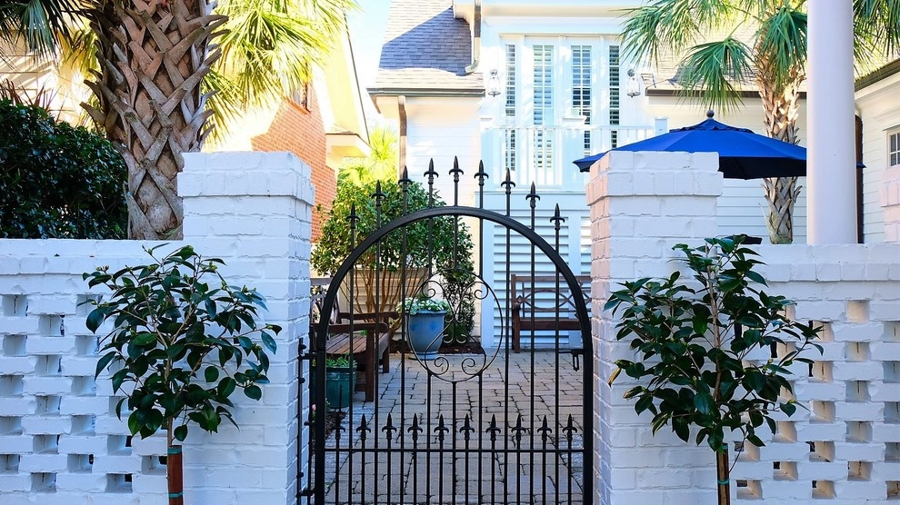 Daniel Island Do-Over by Green Grass Landscape Contractors - Photo 2