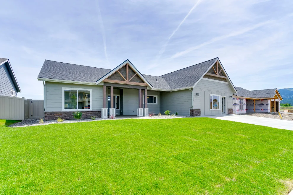 Mountain Blueprint by Premier Quality Homes INC - Photo 6