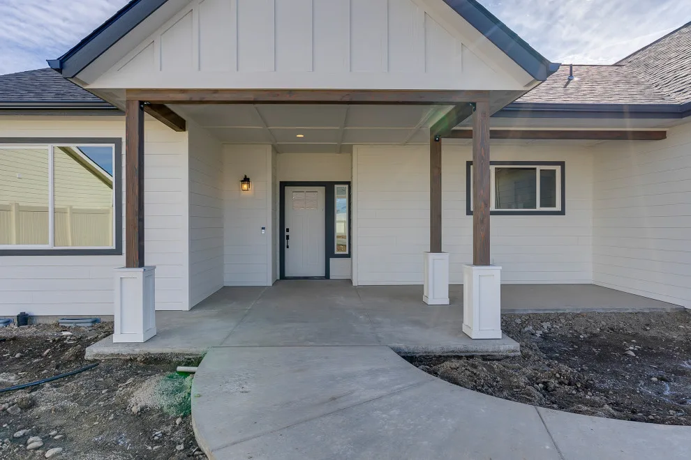 Farmhouse Style Alpine Floorplan by Premier Quality Homes INC - Photo 2