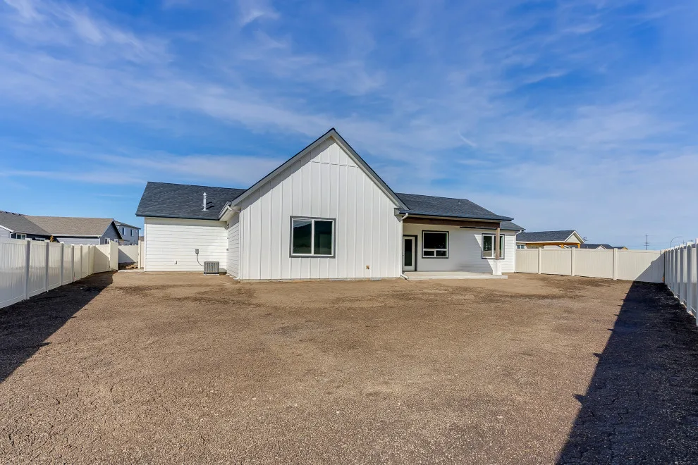 Farmhouse Style Alpine Floorplan by Premier Quality Homes INC - Photo 12