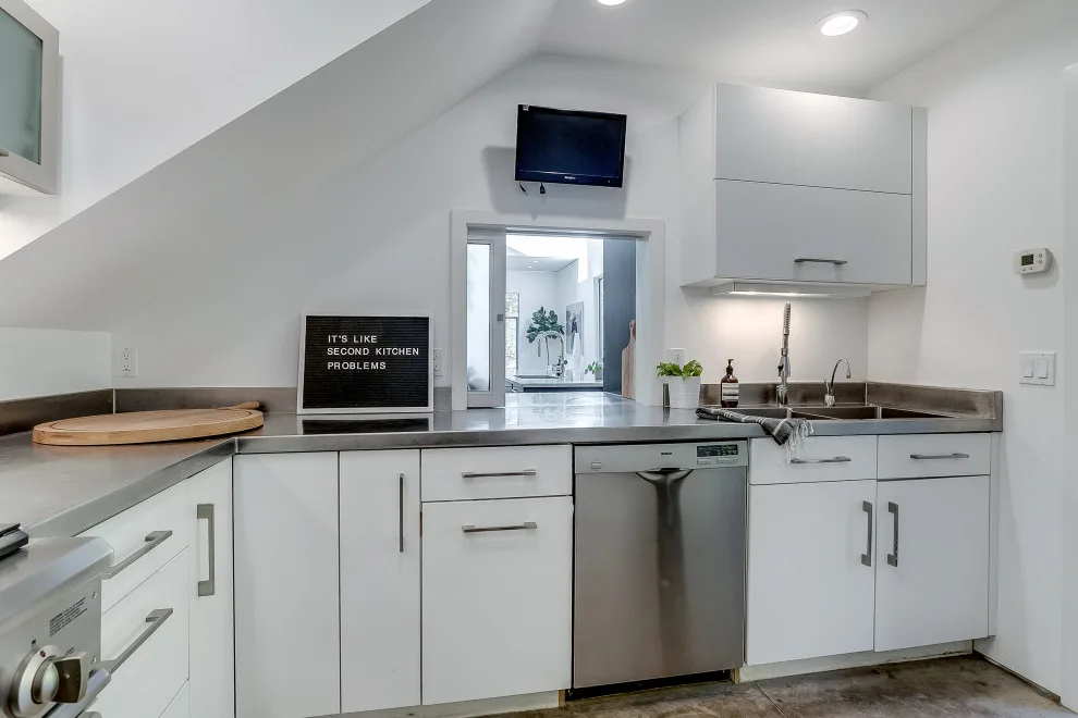 Dale Alta Renovation by Berghuis Construction LLC - Photo 16