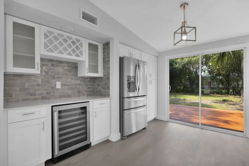 Kitchen Renovation Initiatives by Revolution Construction Inc. - Photo 5