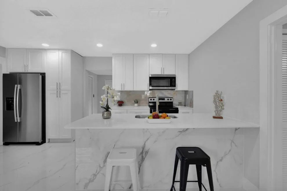 Kitchen Renovation Initiatives by Revolution Construction Inc. - Photo 11