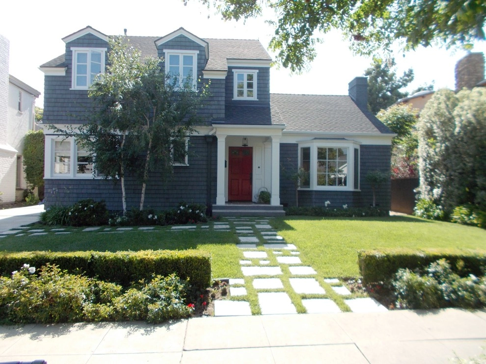 West Los Angeles Front Entry by Green Landscape Designs - Photo 2