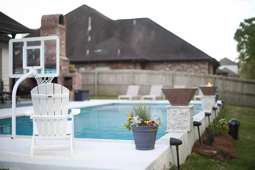 Incredible Pool Building by Oasis Spaces - Photo 21