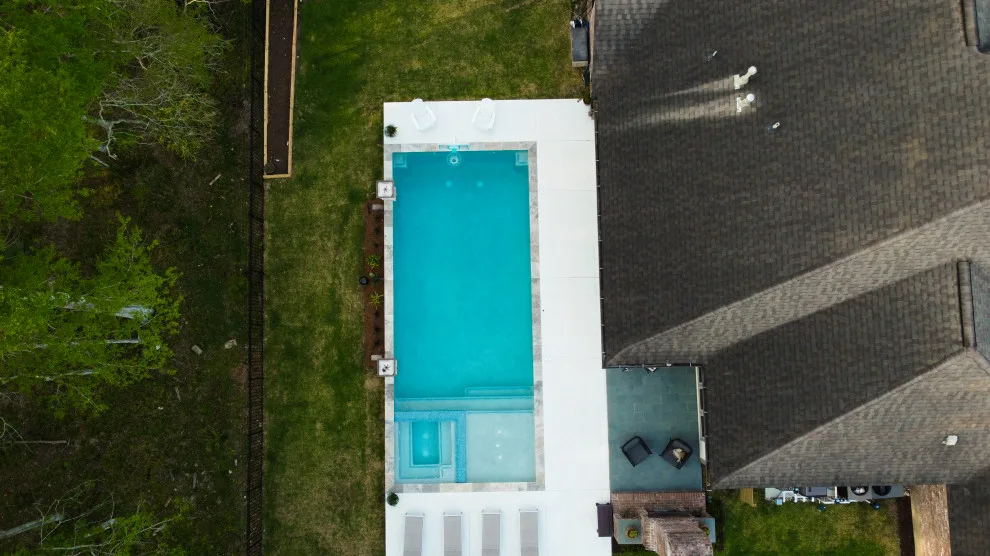 Incredible Pool Building by Oasis Spaces - Photo 11