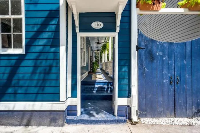 Heritage Home in the City Center by Southern Harbor Construction LLC - Photo 6