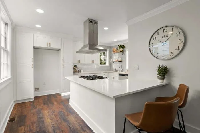 Heritage Home in the City Center by Southern Harbor Construction LLC - Photo 13