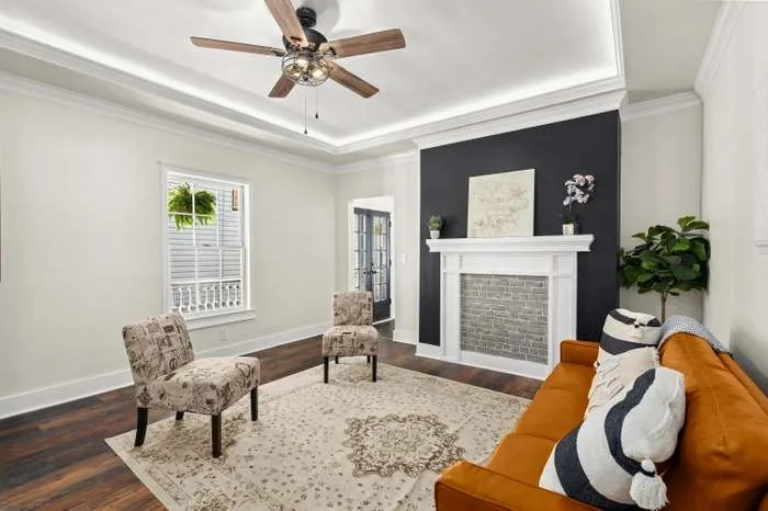Heritage Home in the City Center by Southern Harbor Construction LLC - Photo 9