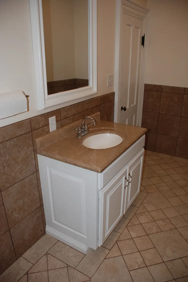 Triangle Cabinet & Specialty Company - Photo 14