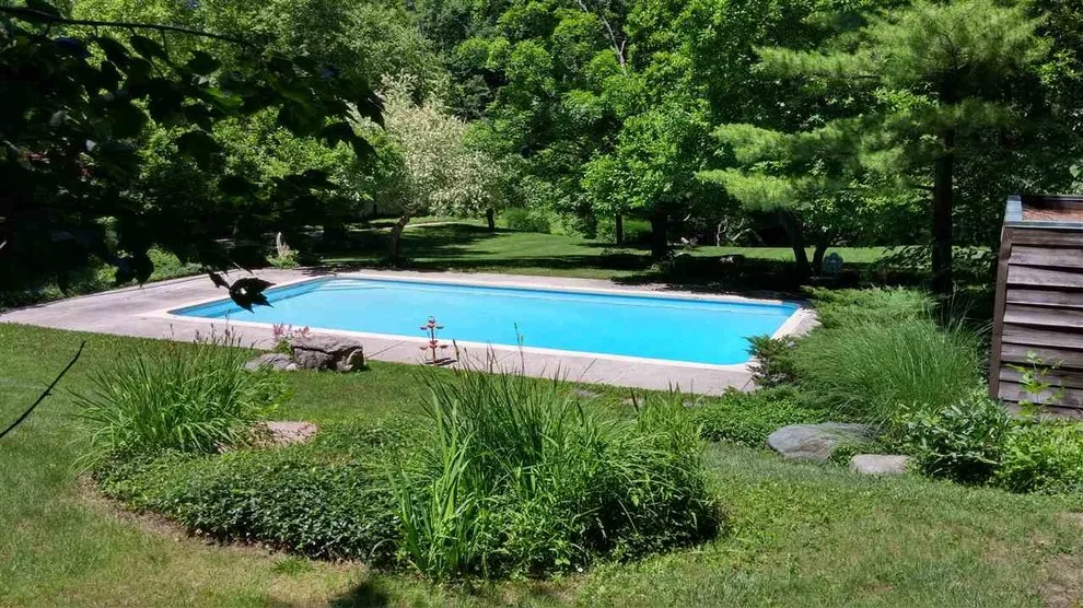 Contemporary American by Miracle Contracting Inc. - Photo 9