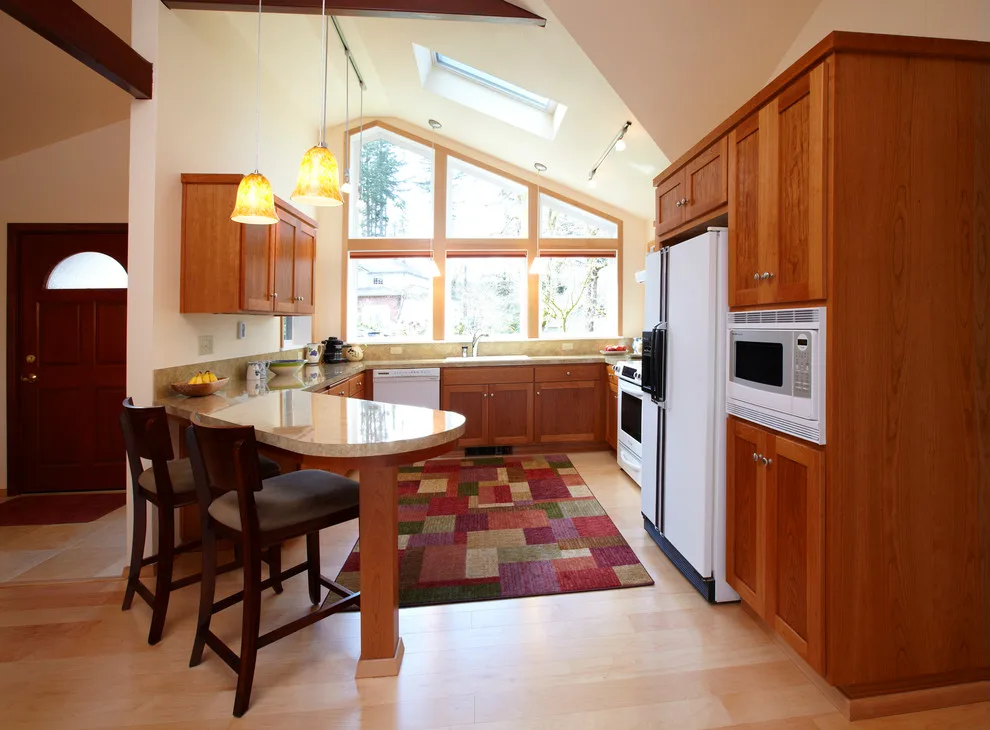 Eugene Kitchen and Dining Area Renovation by Rainbow Valley Design & Construction - Photo 2