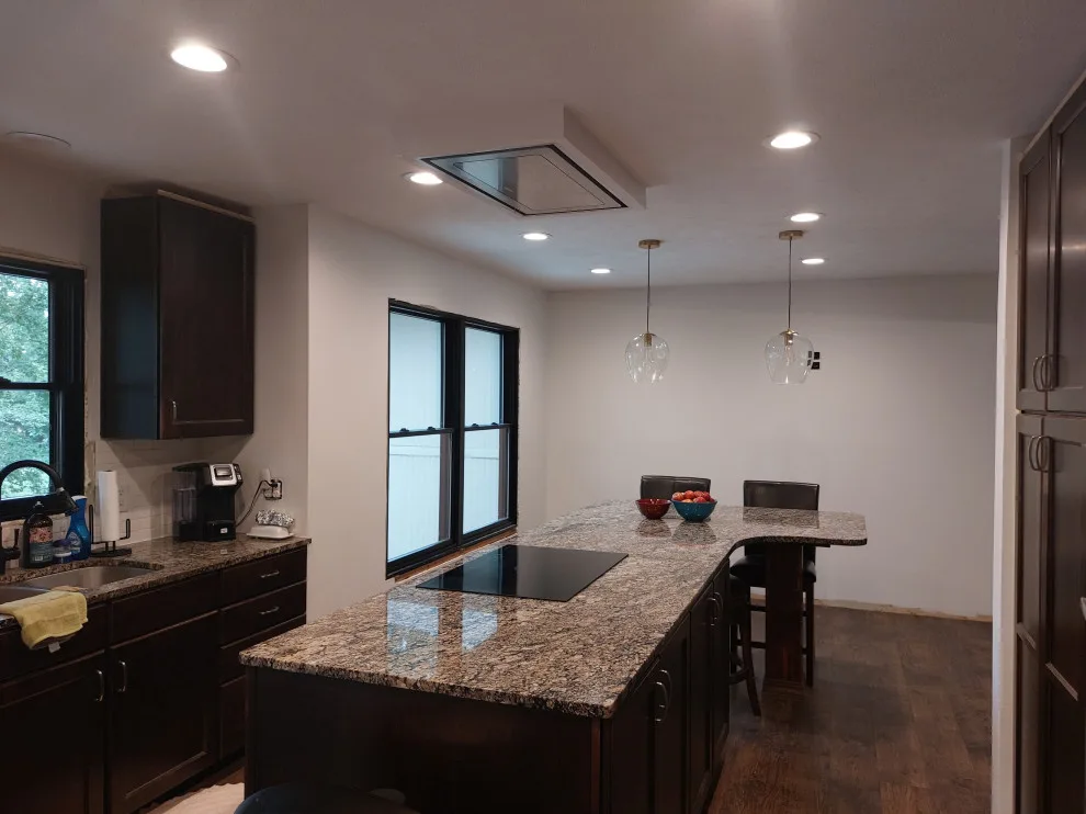Eveland Construction Co. - Photo 10