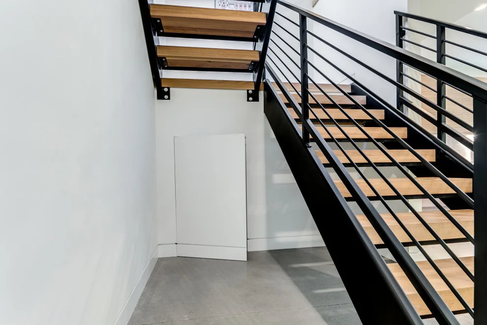 Angel Perspective Mid-Century by Berghuis Construction LLC - Photo 8