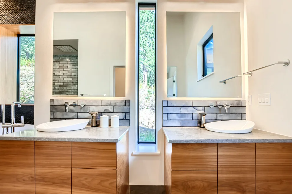Creature Cabin by Rodwin Architecture & Skycastle Construction - Photo 7