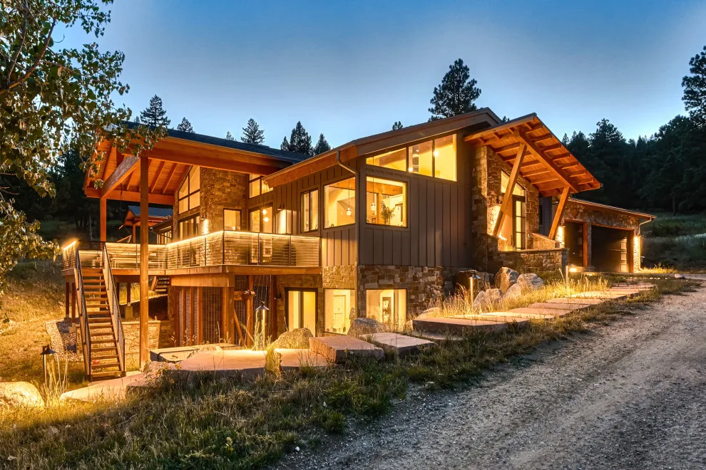 Creature Cabin by Rodwin Architecture & Skycastle Construction - Photo 9