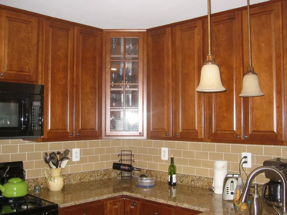 1940s Del Ray Townhouse Kitchen by Beverly Thomas LLC - Photo 8