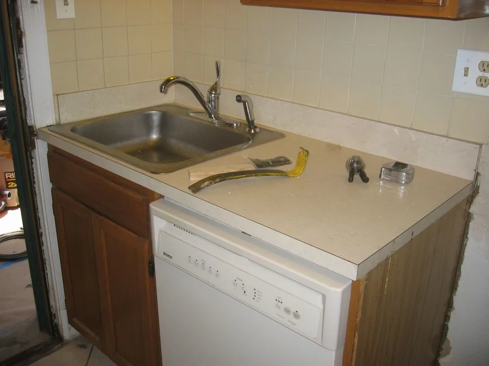 1940s Del Ray Townhouse Kitchen by Beverly Thomas LLC - Photo 11