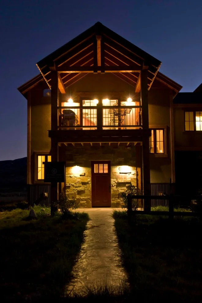 Brush Creek Getaway by Somrak Concept And Structure, Inc. - Photo 3