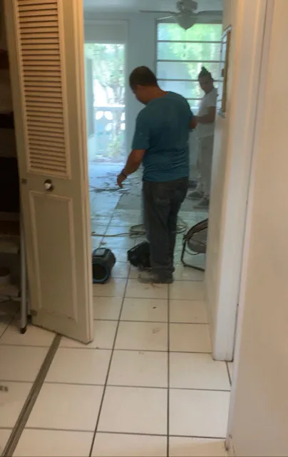 Southern Star Condo Renovation by C4 Orion Construction - Photo 5