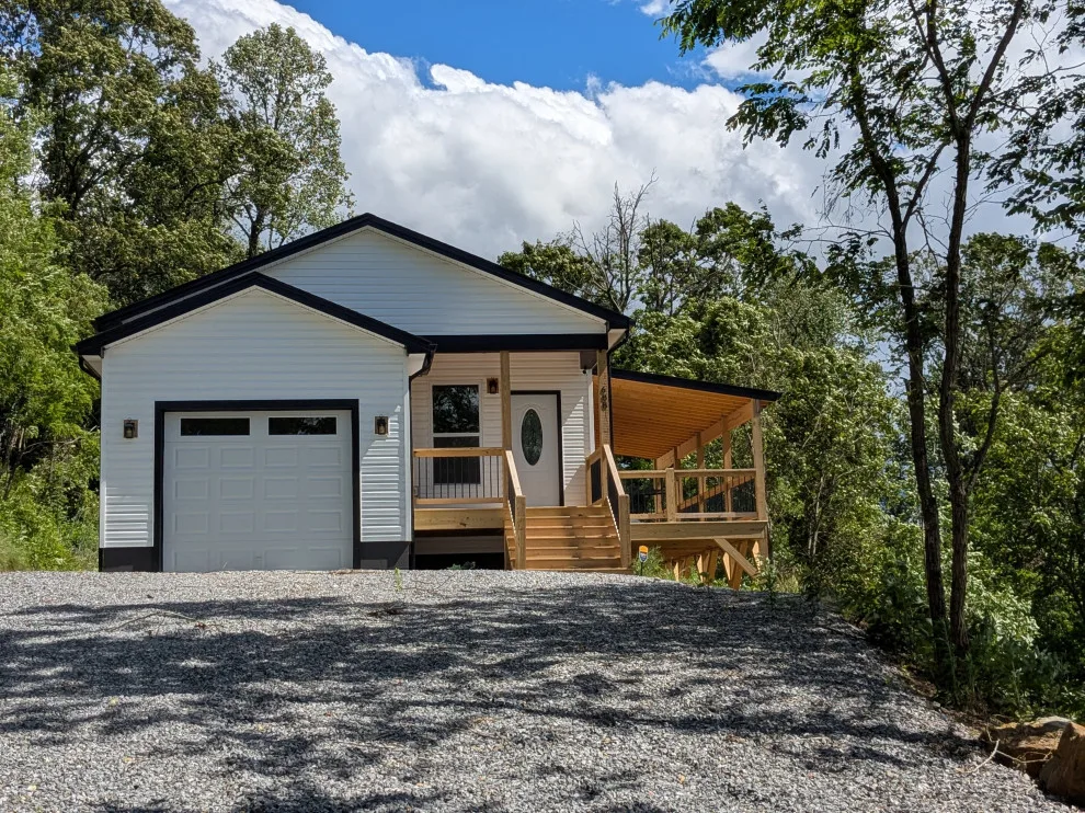 Appalachian Home by IDL Construction - Photo 12
