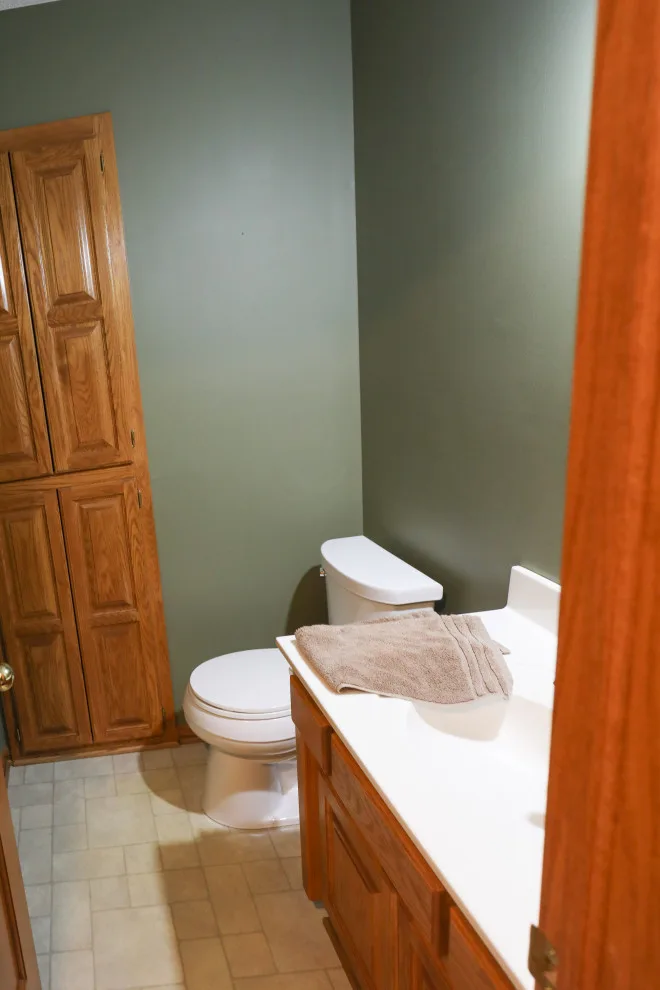 Apple Valley Ground Level by Zinran Construction Services Inc. - Photo 6