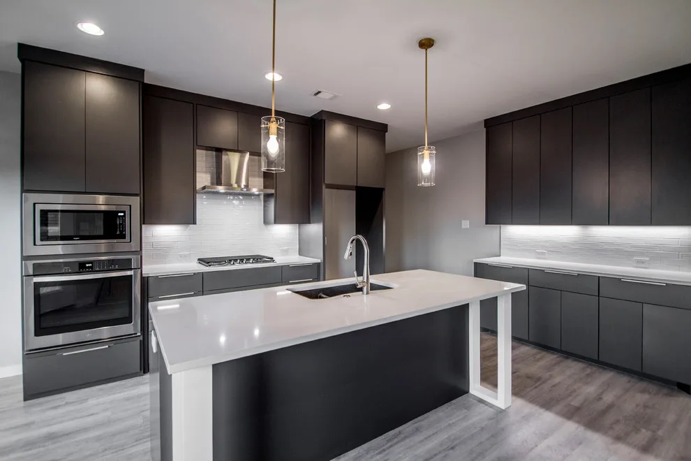 Contemporary Suburban Life by Hines Homes, LLC - Photo 13