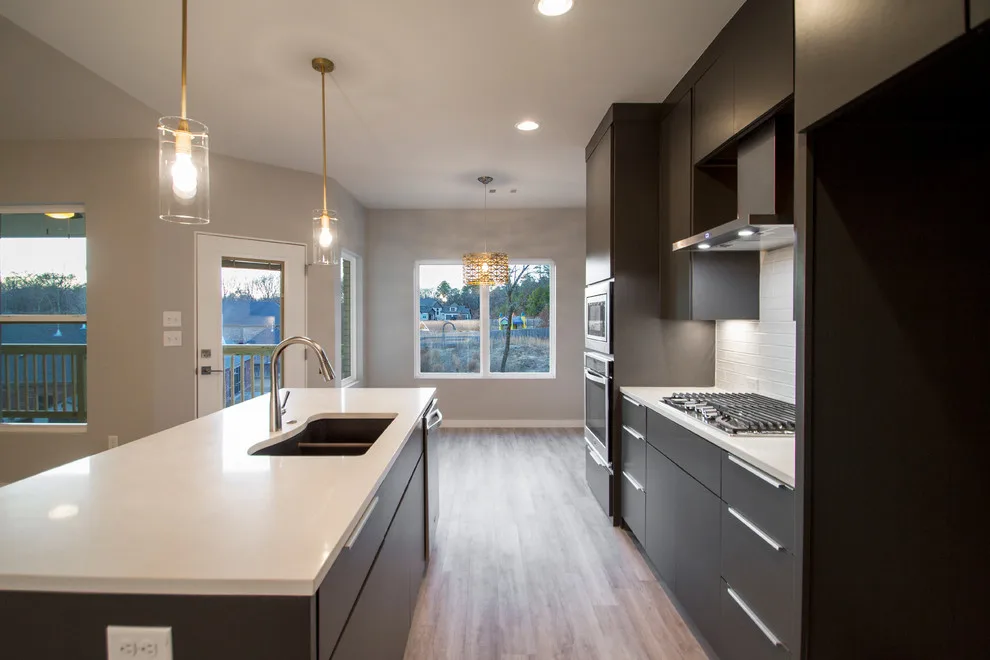 Contemporary Suburban Life by Hines Homes, LLC - Photo 14