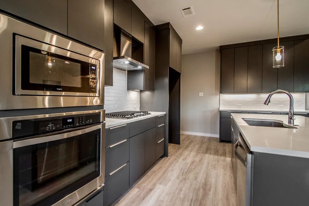 Hines Homes, LLC - Photo 10