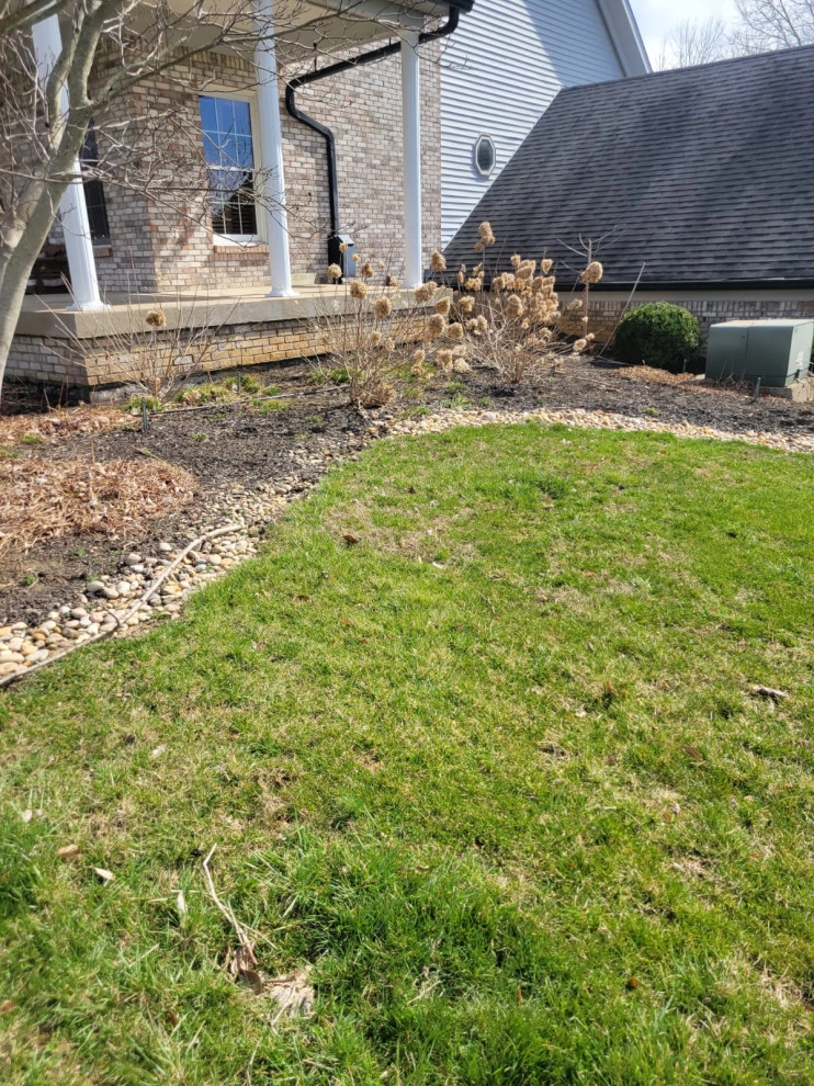 Alberto Alavez Professional Lawn Services LLC 12 by Alberto Alavez Professional Lawn Services LLC - Photo 5