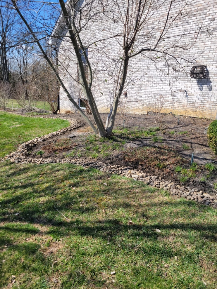 Alberto Alavez Professional Lawn Services LLC 12 by Alberto Alavez Professional Lawn Services LLC - Photo 11