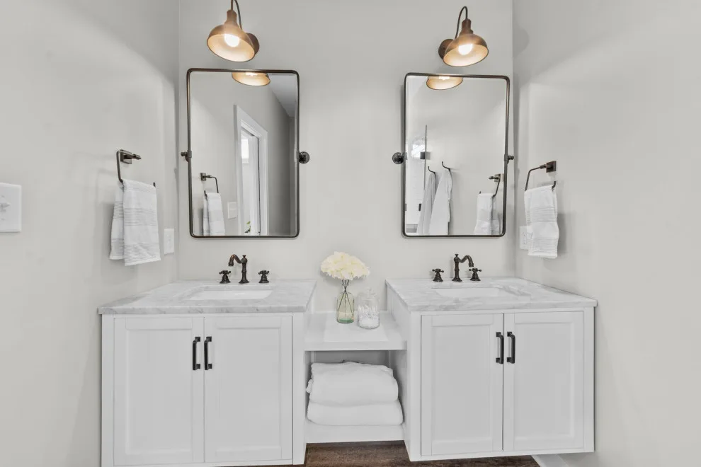 Golden Fern Project at Arlington Place by Coastal Heritage Construction And Realty - Photo 30