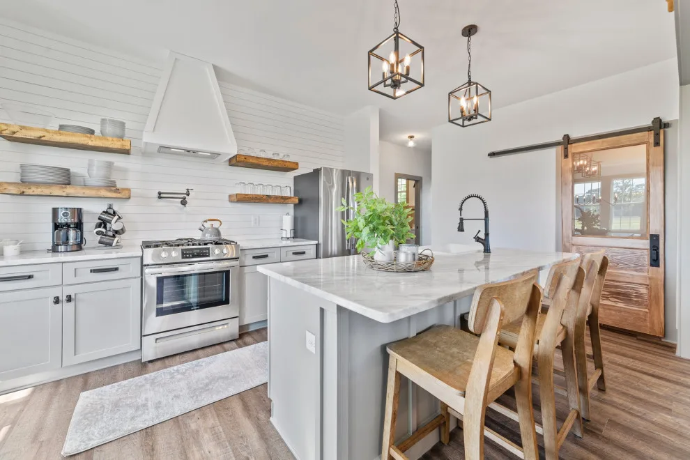 Golden Fern Project at Arlington Place by Coastal Heritage Construction And Realty - Photo 23